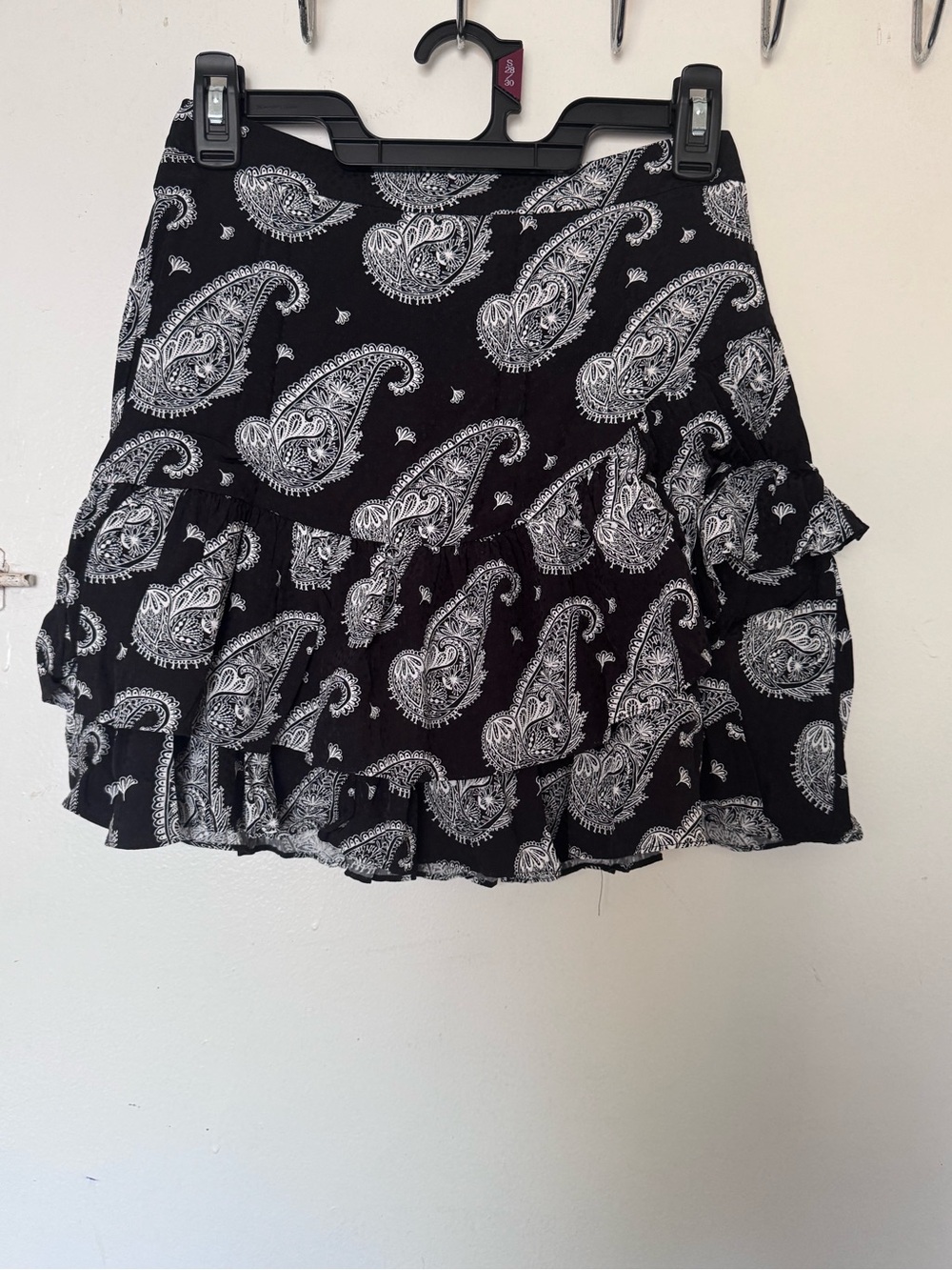 Ted Baker Black & White Paisley Ruffle Mini Skirt